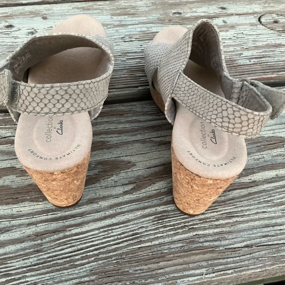 Clarks Collection Annadel Sky Leather Women Sandal Wedge Sz 8.5